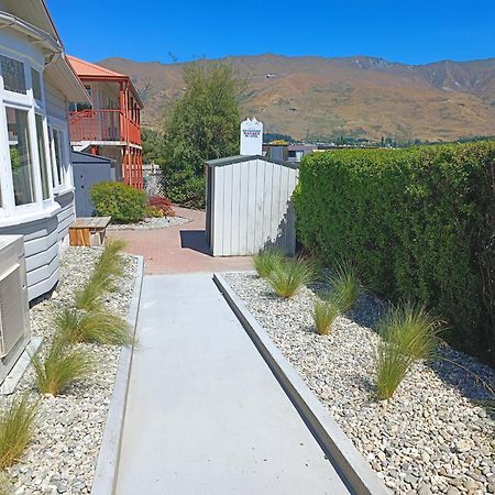 Adventure Wanaka Hostel Exterior foto
