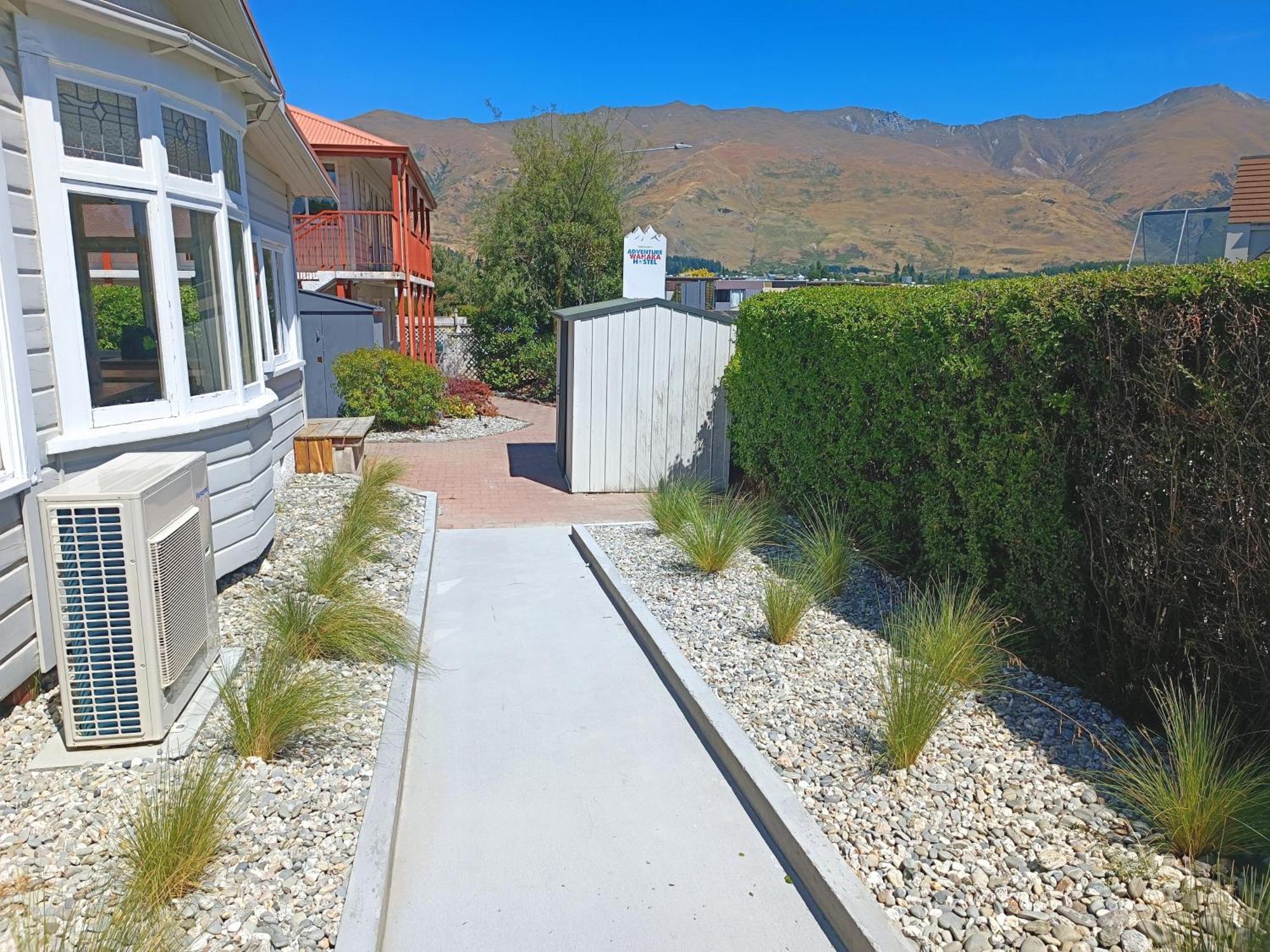 Adventure Wanaka Hostel Exterior foto